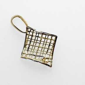 Ciondolo Oro 18kt (750) - CIO1 Ciondolo Oro 18kt (750) - CIO1